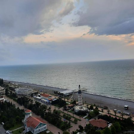 Twins Tower Orbi City Batumi Kültér fotó